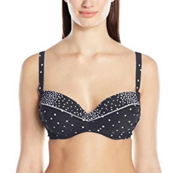 Coco Reef Other - NWT Coco Reef Bikini Top Swimsuit 32-34D Coco Reef Other - NWT Coco Reef Bikini Top Swimsuit 32-34D